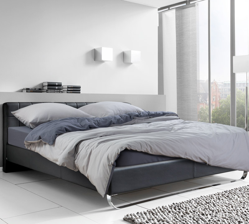 Однотонное постельное белье с простыней на резинке 180x200 Серебристый камень, трикотаж, Евро стандарт фото