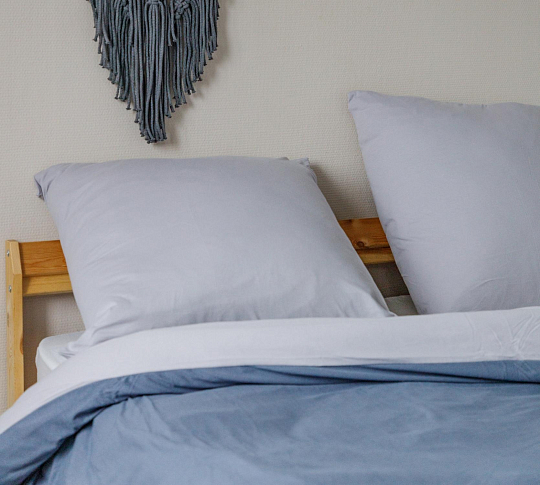 Однотонное постельное белье с простыней на резинке 90х200 Северное море, трикотаж, 1.5-спальное, наволочки 70х70 фото