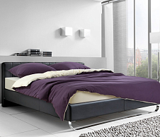 Однотонное постельное белье с простыней на резинке 160х200 Спелый баклажан, трикотаж, Евро стандарт фото
