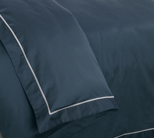 Однотонное постельное белье Восхищение, мако-сатин 300ТС, 2-спальное с евро простыней фото