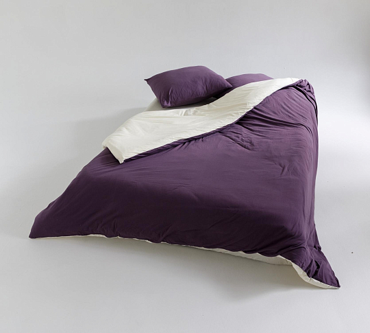 Однотонное постельное белье с простыней на резинке 160х200 Спелый баклажан, трикотаж, 2-спальное фото
